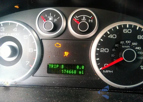 2007 Ford Fusion Sel z USA, uszkodzony, nr VIN 3FAHP08107R157751